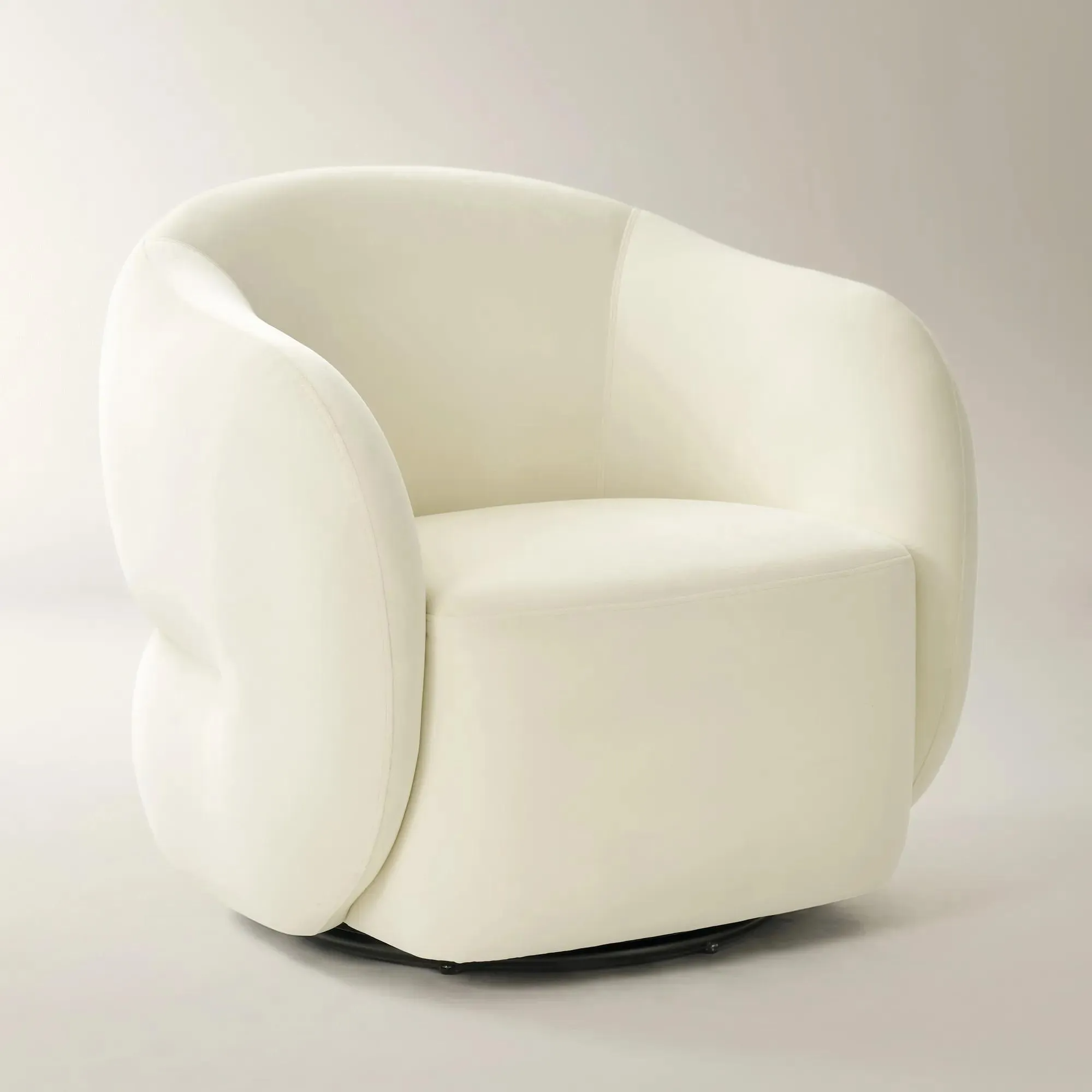 Velvet Swivel Accent Chair with 360 Degree Rotation