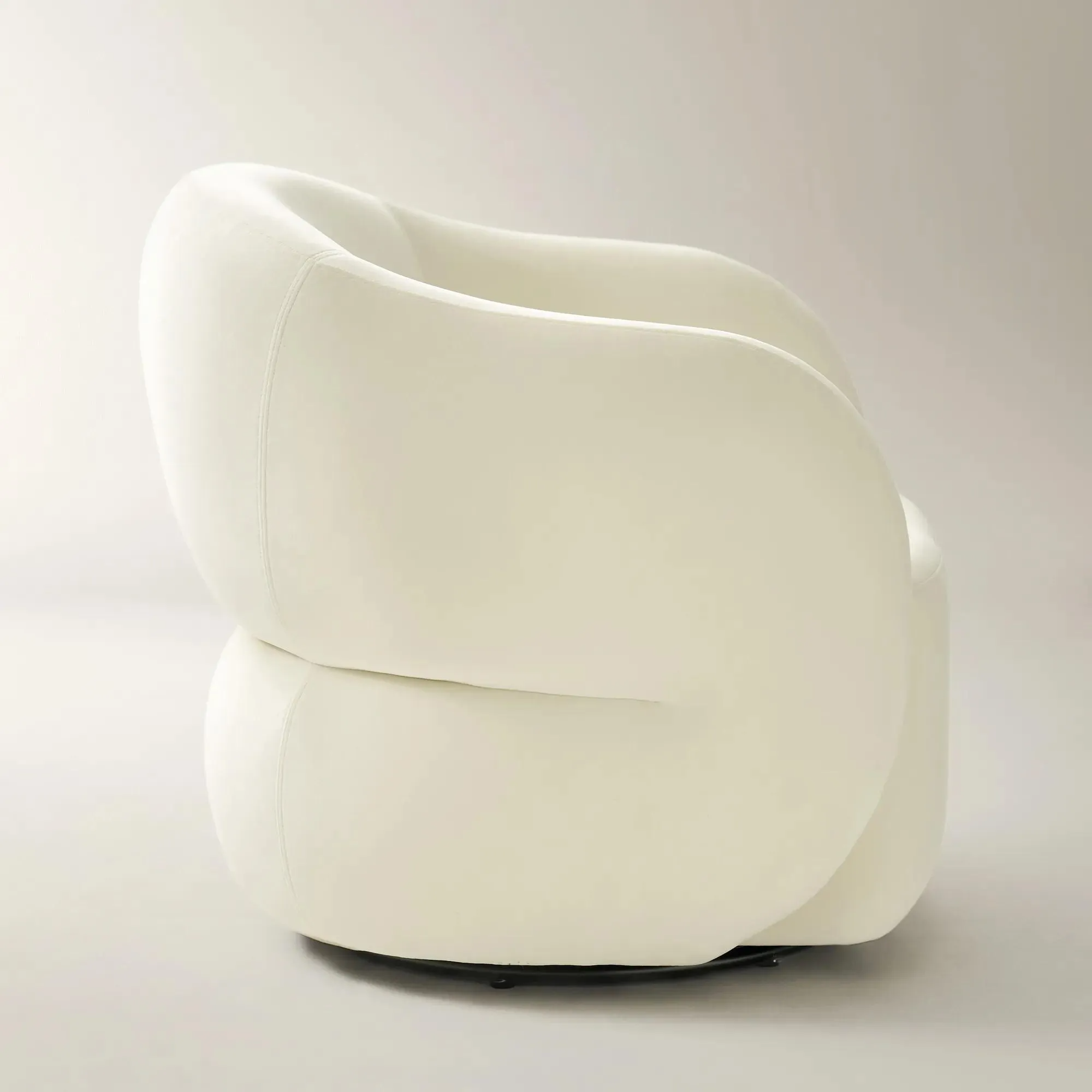 Velvet Swivel Accent Chair with 360 Degree Rotation